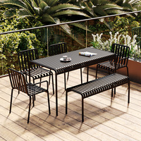 Chaises et tables de salle à manger en fer colorées, légères et modernes, pour hôtels, cafés et événements, avec service après-vente sans souci