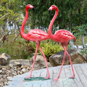 Scultura di fenicottero rosa in resina all'ingrosso/fenicottero geometrico astratto nordico in fibra di vetro/fenicottero animale a grandezza naturale - Product Image 6