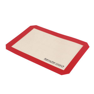 Outils <span class=keywords><strong>de</strong></span> cuisine <span class=keywords><strong>tapis</strong></span> <span class=keywords><strong>de</strong></span> <span class=keywords><strong>cuisson</strong></span> <span class=keywords><strong>tapis</strong></span> <span class=keywords><strong>de</strong></span> roulement panneau en Silicone planche à découper épaissie <span class=keywords><strong>tapis</strong></span> <span class=keywords><strong>de</strong></span> pâte à pétrir en Silicone - Product Image 3