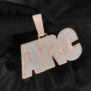 Colgante Hip Hop Personalizado con Letra Inicial, Estilo Iced Out, Plata 925 con Incrustaciones de Moissanita y Diamantes, Cadena de Joyería Chapada en Oro Real - Product Image 4