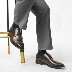 Nouvelles Chaussures Derby Homme en Cuir Façon Habillée Imperméables à Enfiler Bout Rond pour Bureau et Mariage, Faites à la Main, Collection 2026 - Product Image 3