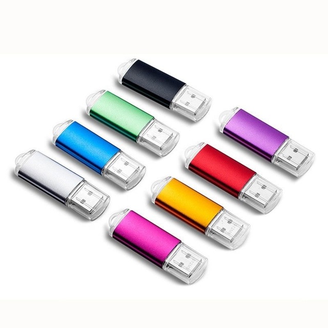 Creative Hot Selling High-Speed Color Real Capacity Memory Card 2.0 16GB 32GB White Encryption FCC Certified USB Flash Drive