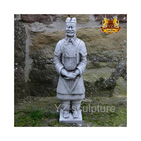 Statue de guerrier en résine de taille réelle en fibre de verre à prix de gros moins cher, vente de statues de guerriers de Xi'an en terre cuite 1:1, statue de jardin