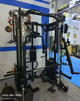 DINUO Rack de Potencia Multifuncional Todo en Uno con Smith Rack, Chest Fly, Leg Press y Sistema de Cable Cruzado con Brazos Oscilantes para Gimnasio en Casa