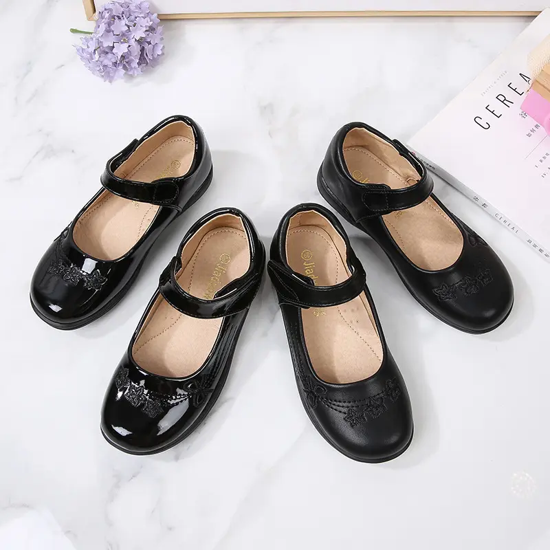 2022 girls new leather shoes high quality MARY JANE FLATS shoes Children's African student black school white casual shoes kids