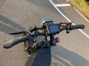 Vélo électrique tout-terrain à pneus larges 26"x4.0, moteur 48V 3000W, batterie EBike, modèle très demandé - Product Image 6