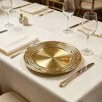 Assiette de Présentation en Plastique Style Américain de 33 cm, Durable, à Motif à Pois, pour Mariages et Décoration Intérieure - Vente en Gros