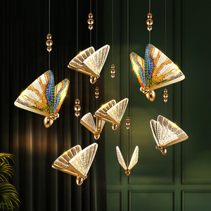 2021 oro di colore Acrilico Lampadario Farfalla <span class=keywords><strong>Tiffany</strong></span> Lampada A Sospensione Ha Condotto Le Luci - Product Image 6