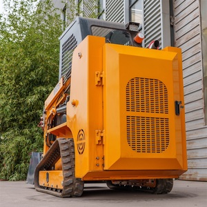 Cargadora Compacta Kubota L25 con Muchos Accesorios para Bomba Hidráulica, Potencia de 17.1KW, 1 Año de Garantía, Peso de 1450kg - Product Image 3