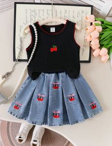 Conjunto de Falda Vaquera y Camiseta sin Mangas con Estampado de Cerezas para Niñas 2026 - Product Image 5