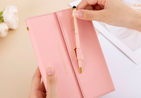 Échantillon gratuit de gros agenda personnalisé agenda en cuir PU carnet de notes agenda personnalisé A5 A4 à couverture rigide avec stylo