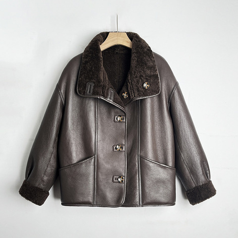 416 New Arrival Women's Short Fashion Fur Coats Real Leather Sheep Fur Reversible Coat Lamb Wool Jacket