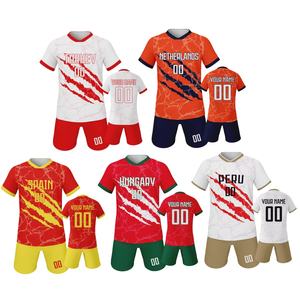 Tenues de football à séchage rapide 100 % polyester, manches courtes, impression numérique, numéros d'équipe, nom du joueur, dégradé de couleurs - Product Image 1