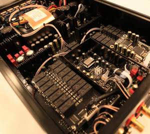 D-28 (ES9038Pro), dispositivo de audio equilibrado, DAC + equilibrado, funciones de preamplificador XLR/RCA, entradas analógicas, cuatro entradas digitales ES - Product Image 6