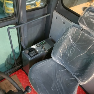 Gran oferta de motoniveladoras CAT 140H usadas de Japón, excelentes condiciones de trabajo con componente de núcleo de motor Original - Product Image 6