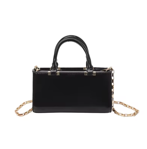 Sac pour femme de conception nouvelle, sac à bandoulière de luxe en cuir verni, sac à bandoulière tendance en cuir PU pour femme, sac fourre-tout - Product Image 5