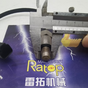 D37 D65 WA380 HM300 729-11-41000 เซ็นเซอร์วัดความเร็วพัดลมปั๊ม เซ็นเซอร์วัดรอบ 729-11-41000 - Product Image 2