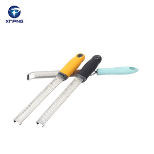 <span class=keywords><strong>Cuisine</strong></span> <span class=keywords><strong>professionnelle</strong></span> Outils De Coupe De Fromage De Qualité Manuel Râpe à Fromage <span class=keywords><strong>En</strong></span> Acier Inoxydable - Product Image 5