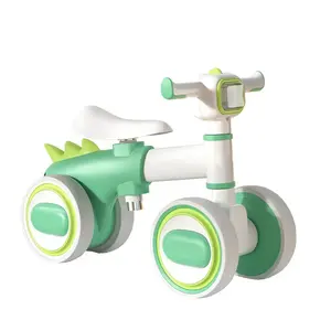 Mini bicicleta de equilibrio para bebés de 4 ruedas con luz LED y música, coche de equilibrio para niños como regalo