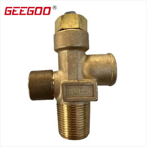 Válvula Manual para Cilindro de Propano BWF-1, Válvula Angular de Acero con Cierre de Seguridad y Funciones de Reducción de Presión - Product Image 3