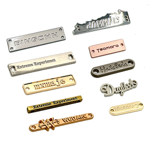 Tùy Chỉnh <span class=keywords><strong>3D</strong></span> Kim Loại Tag Logo Thiết Kế Thời Trang Thương Hiệu Chữ Kim Loại Nhãn Quần Áo Cho Túi Xách Kim Loại Nhãn Tag - Product Image 1