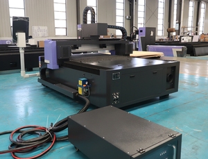 Máquina de Corte Láser de Fibra 3015 1020 1212, Cortadora Láser CNC de Chapa Metálica de 1.5KW 3KW con Fuente Láser Raycus <span class=keywords><strong>MAX</strong></span>, Cortadora de Aluminio y Cobre - Product Image 4