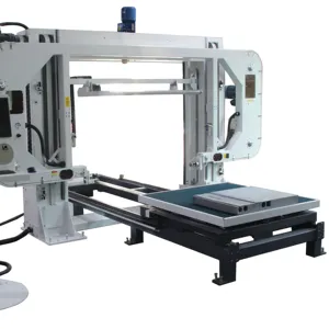 स्पंज फैक्ट्री के लिए सीएनसीकंटूर कटिंग मशीन अलग-अलग आकार के मेमोरी कटर उपकरण