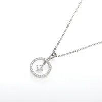 Collier Pendentif Élégant en Acier Inoxydable avec Zircon Scintillant Pavé, Design Cercle Creux et Zircon Cubique Taillé Carré, pour Femme