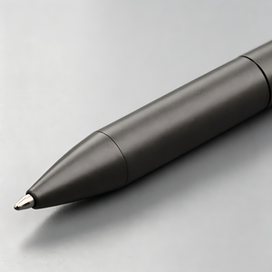 Penna a Sfera in Metallo Opaco Premium con Meccanismo a Torsione, Regalo Aziendale, Logo Personalizzabile, Punta 1.0mm, Inchiostro Nero/Blu per Scrittura Quotidiana e Uso in Ufficio - Product Image 4
