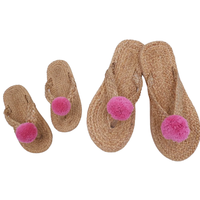 Pantoufles d'été pour femmes pantoufles tissées naturelles style dame sandales à jacinthe d'eau fabriquées au Vietnam Manufacture