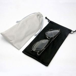 ถุงผ้าไมโครไฟเบอร์แบบมีเชือกผูกสำหรับแว่นตากีฬา  แบบกำหนดเองได้ - Product Image 3