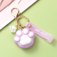 Bestseller Anime Cartoon Katzenpfote PVC-Material Modischer Schlüsselanhänger Puppe Damenschmuck Geschenk Handykette