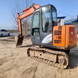 Excavatrice d'occasion HITACHI ZX70 JAPAN ORIGINAL 7 tonnes pelleteuse d'occasion à prix bon marché à vendre à Stpock ZX30 ZX35 ZX70 - Product Image 1