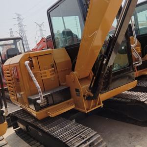 Excavadora Hidráulica Usada Original de Japón con Certificación Internacional, CAT 305.5D de 5.5 Toneladas - Product Image 1