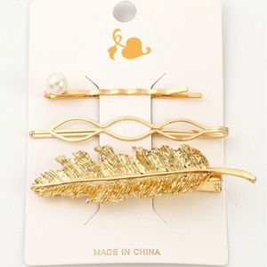 Pinzas para el Cabello con Plumas Doradas y Perlas, Clip Lateral de Aleación, Accesorio para el Cabello de Uso Diario, Hecho en China - Product Image 1