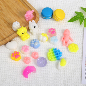 Mini jouet à presser en forme de nez, jouet anti-stress en TPR, mini balles mignonnes assorties aléatoires - Product Image 2