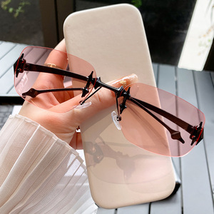 <b>Frameless</b> Chamfered Sunglasses Black PC Lens UV400 Type 3 Sunshades Unisex Y2K Style Star Pattern Small Square <b>Frame</b> - Product Image 2