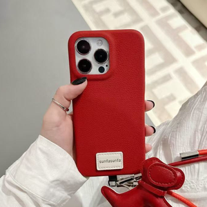Étui de téléphone en <span class=keywords><strong>cuir</strong></span> vintage rouge pour 15promax 14promax 16promax 15pro 13promax Vente en gros avec chaîne - Product Image 6