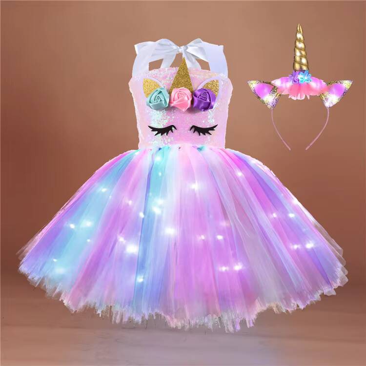 Robe Symphonie de Lumière Blanche + Serre-tête Doré