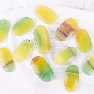 Pierres de cristal en gros, artisanat de haute qualité, pierre de paume en fluorite naturelle pour cadeau d'anniversaire - Product Image 2