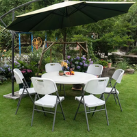 Vente en gros de chaises pliantes portables en plastique blanc Chaises de salle à manger pour fêtes de mariage et événements Chaise pliante en plastique