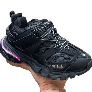 Tianchun уличные кроссовки для мужчин и женщин со светодиодным эффектом, обувь для папы на толстой подошве с сетчатой подкладкой - Product Image 1