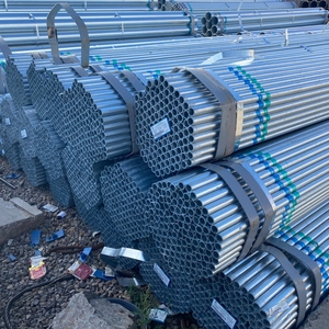 Tubi <span class=keywords><strong>in</strong></span> <span class=keywords><strong>acciaio</strong></span> al carbonio <span class=keywords><strong>zincato</strong></span> a caldo EN 10255 ERW 15A tubazioni <span class=keywords><strong>in</strong></span> <span class=keywords><strong>acciaio</strong></span> per serra avvitate - Product Image 2