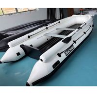 Bateau pneumatique à moteur 470 cm pour 8 personnes avec fond blanc renforcé pour la navigation à la dérive, fabriqué en Chine, faible MOQ