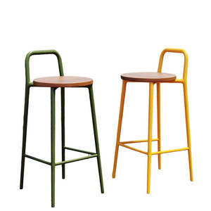 Silla de Bar nórdica moderna de lujo para exteriores, taburete alto con respaldo, famosa por el ocio <span class=keywords><strong>en</strong></span> el hogar, Popular <span class=keywords><strong>en</strong></span> <span class=keywords><strong>Internet</strong></span> para la sala de estar - Product Image 6