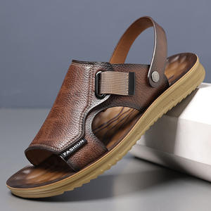 Sandales pour hommes, tongs décontractées d'été, nouvelle version coréenne, sandales décontractées à double usage pour hommes - Product Image 4