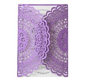 Invitations de mariage personnalisées et économiques du fabricant, invitations découpées au laser de couleur violet foncé, cartes de vœux de mariage - Product Image 1