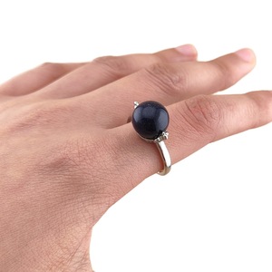 Vente en gros de bagues ouvertes réglables en pierre d'or bleue pour femmes bagues en cristal en forme de boule plaquées argent - Product Image 4