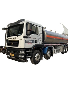 <span class=keywords><strong>Camion</strong></span>-<span class=keywords><strong>citerne</strong></span> Sinotruk Sitrak 8x4 350HP avec moteur WeiChai, réservoir <span class=keywords><strong>de</strong></span> carburant en aluminium, transport <span class=keywords><strong>de</strong></span> diesel et d'essence, <span class=keywords><strong>camion</strong></span>-<span class=keywords><strong>citerne</strong></span> personnalisé - Product Image 1