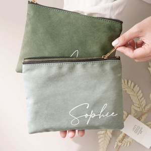 Borsa personalizzata <span class=keywords><strong>per</strong></span> il trucco in velluto <span class=keywords><strong>per</strong></span> donna con nome personalizzato stampato borsa cosmetica da damigella d'onore <span class=keywords><strong>per</strong></span> la mamma o <span class=keywords><strong>per</strong></span> la festa - Product Image 2